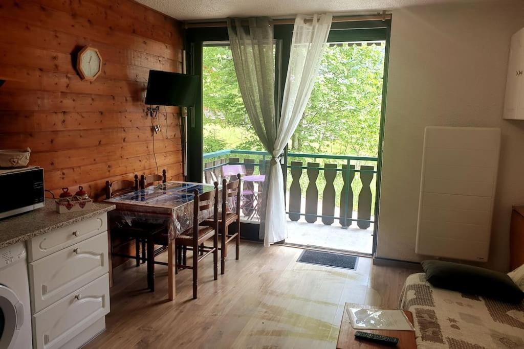 Appartement Pour 4 Personnes Au Pied Des Pistes Châtel Extérieur photo